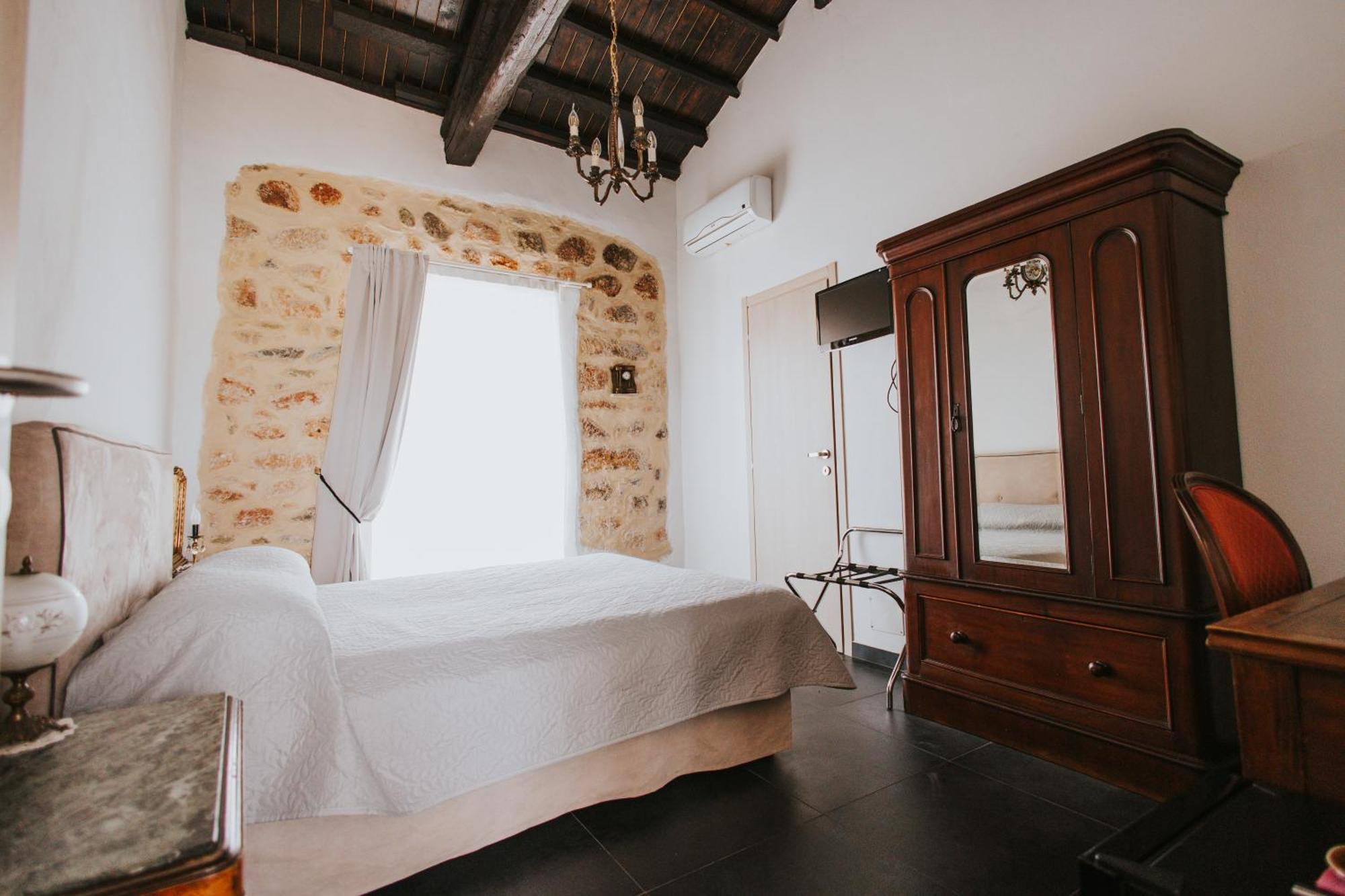 Cosi Priziusi Bed and Breakfast Vizzini Eksteriør billede